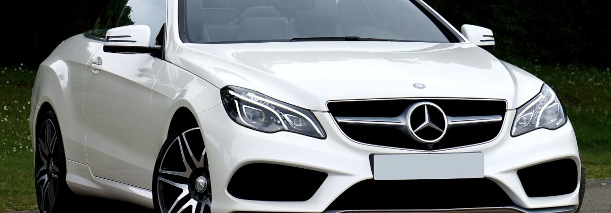 luxury car rentals